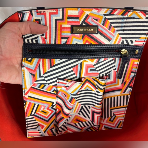 Tory Burch EUC Large Tote - Picture 11 of 17